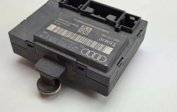 Audi A6 S6 C6 4F Door control unit/module 4F0959795E 4F0910795E 0033TFK0001