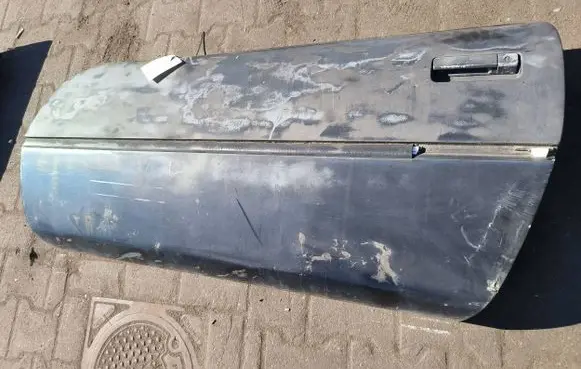 Chevrolet Corvette Front door