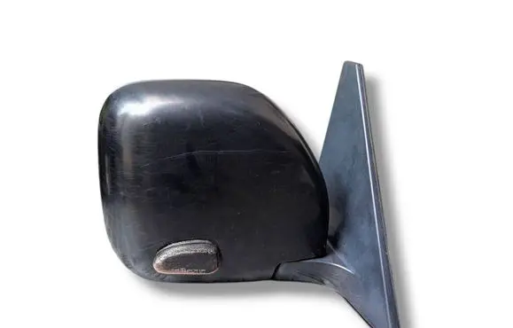 Front door electric wing mirror