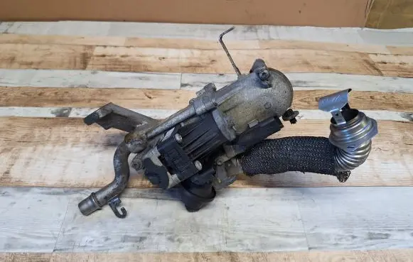 Peugeot 5008 EGR valve 50563902 1061103433