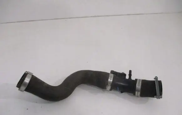 Air intake hose/pipe