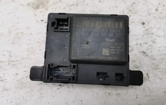 Mercedes-Benz Sprinter W906 Door control unit/module