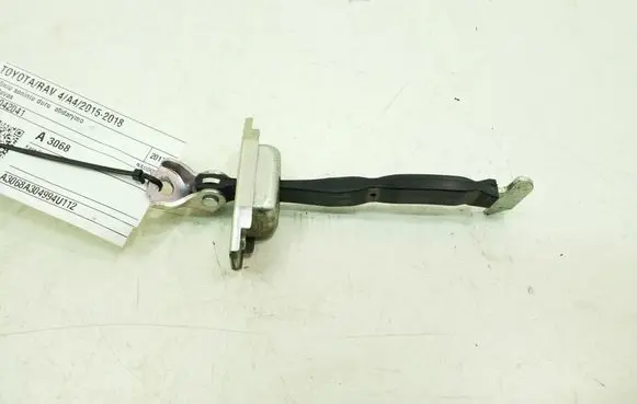 Toyota RAV 4 (XA40) Rear door check strap stopper 6863042041