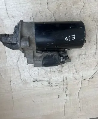 BMW 5 E39 Starter motor 0001109200 7785691