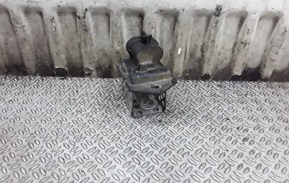 Opel Zafira A Coolant fan relay 3134503069