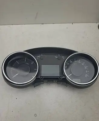 Peugeot 5008 Speedometer (instrument cluster) 9666247580 PE0004005N0S8 9666276380
