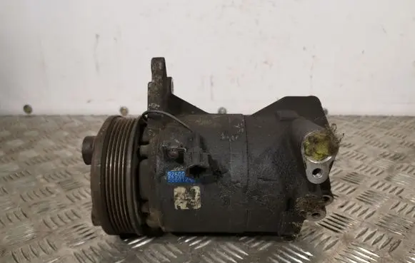 Nissan Murano Z50 Air conditioning (A/C) compressor (pump) 92600CA010