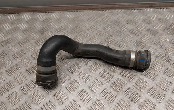 Audi A8 S8 D4 4H Engine coolant pipe/hose 4H0121101AB