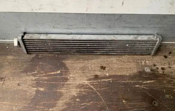 BMW 5 F10 F11 Engine oil radiator 2284241