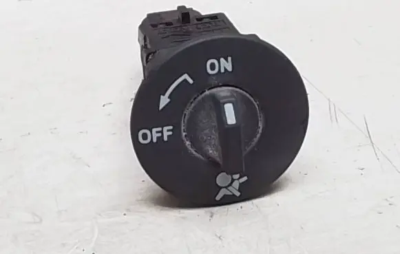 Renault Scenic II - Grand scenic II Passenger airbag on/off switch 8200169589B