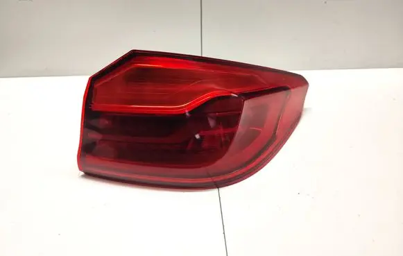 Rear/tail lights