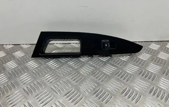 Ford Fusion II Electric window control switch DS7314A568B