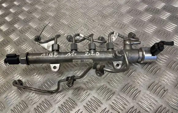 Mercedes-Benz E W212 Fuel main line pipe R9144Z240A