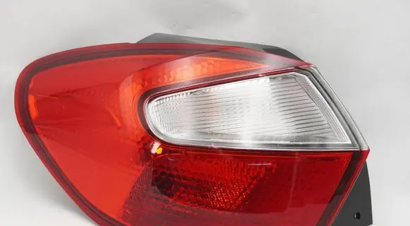 Hyundai i10 Rear/tail lights 92401K7000