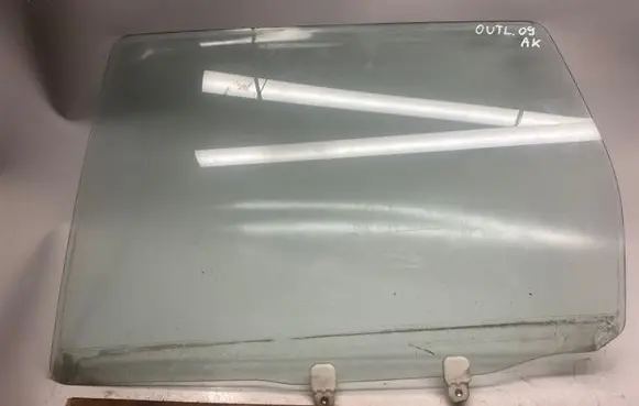 Mitsubishi Outlander Rear door window glass