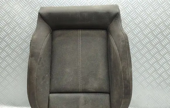 Opel Zafira C Seat trim