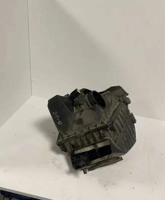 Audi A4 S4 B6 8E 8H Air filter box 038133835J
