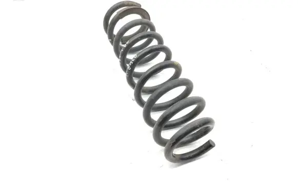Hyundai i40 Rear coil spring