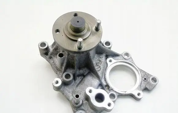 Toyota Hilux (AN120, AN130) Water pump 2GDSROZMS142604293