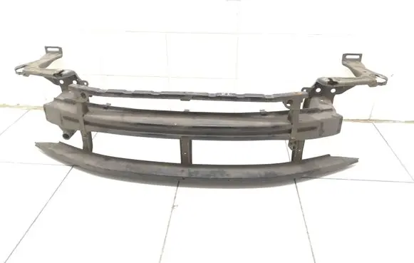 Skoda Octavia Mk2 (1Z) Front bumper cross member