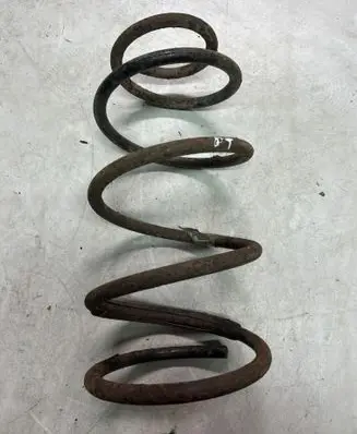 Chrysler PT Cruiser Front coil spring 