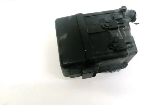 Toyota Avensis T270 Fuse box set 7191YB2 PPTD10