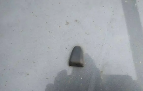 Volvo S60 Windshield washer spray nozzle 