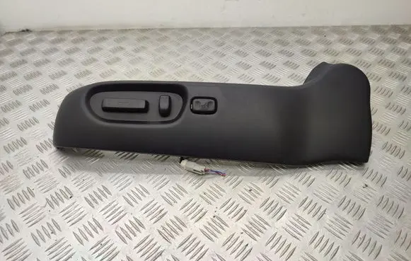 Honda CR-V Front door seat control surround trim 4121631SDB3A701