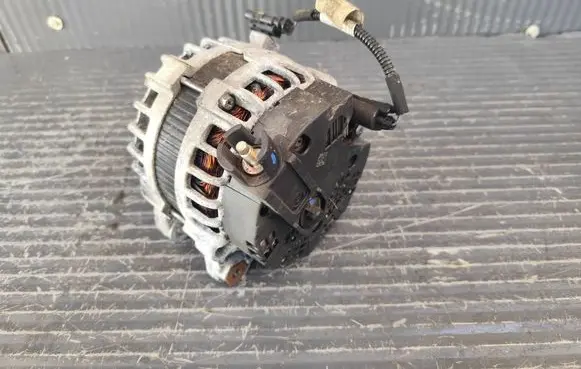 Jaguar XE Generator/alternator GX7310300DD