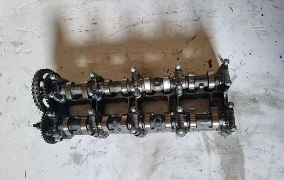 Mercedes-Benz Sprinter W901 W902 W903 W904 Camshaft R6110160504