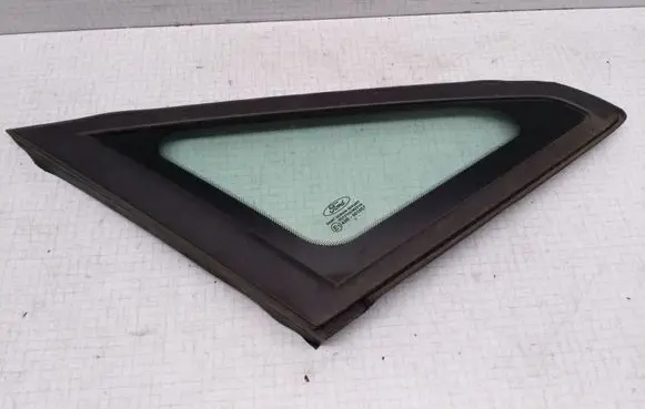 Ford Focus C-MAX Front triangle window/glass 43R001057