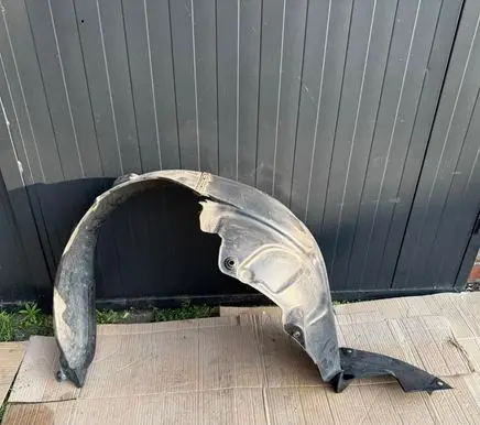 KIA Carens III Front wheel arch liner splash guards 868111D050