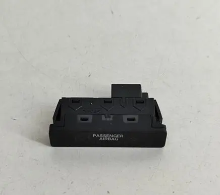 Honda CR-V Passenger airbag on/off switch 779553A0G01