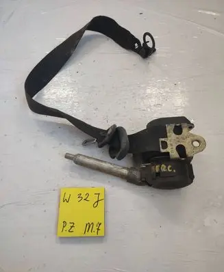 Mercedes-Benz E W211 Front seatbelt A2118601285 A2118600685