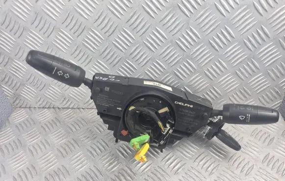 Opel Corsa D Wiper turn signal indicator stalk/switch 13142283