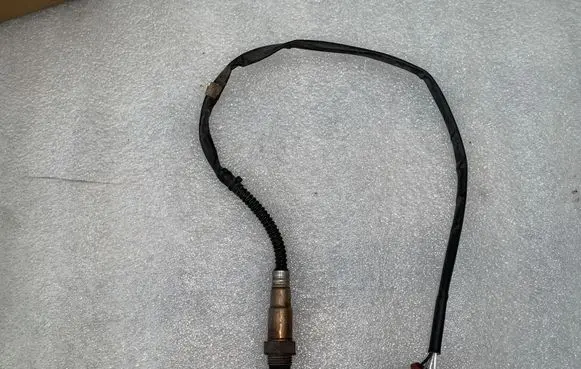 Audi A8 S8 D3 4E Lambda probe sensor 079906265 0258006797