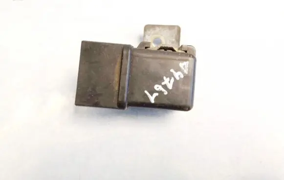 Nissan Primera Glow plug pre-heat relay