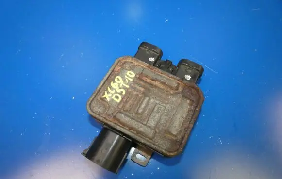 Volvo XC60 Fan control module 940009400 240002530809 070409