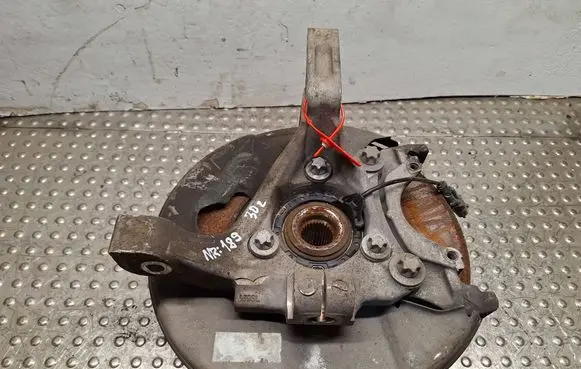 Opel Vectra C Front wheel hub spindle knuckle S25056189 6698L