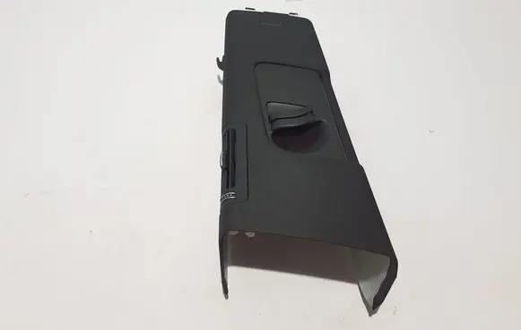 (B) pillar trim (top)