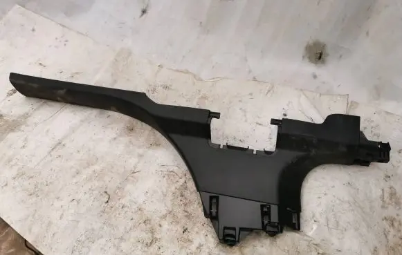 Opel Combo E Other sill/pillar trim element 9816396477