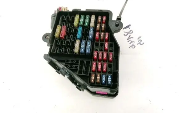 Audi A4 S4 B5 8D Fuse box set