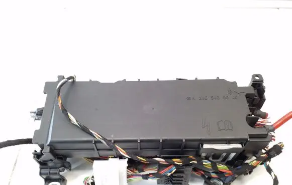 Mercedes-Benz B W246 W242 Fuse module A2465400040