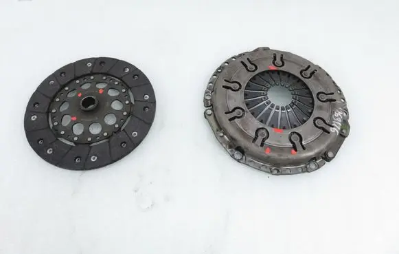 Volkswagen PASSAT B5.5 Clutch set kit 323072710 123032411
