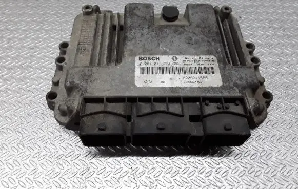 Renault Espace - Grand espace IV Engine control unit/module 0281011724 8200311550