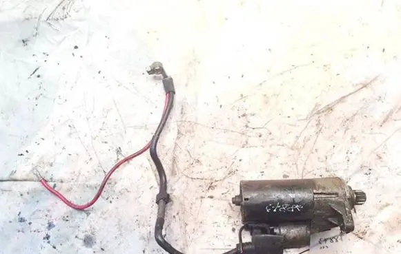 Volkswagen Golf V Starter motor