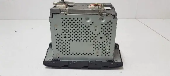 Toyota Avensis T250 Radio/CD/DVD/GPS head unit 8612005070