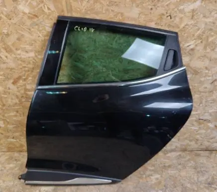 Renault Clio IV Rear door 