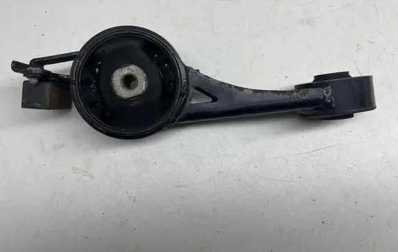 Lexus RX 450H Gearbox mount
