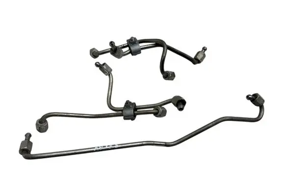 Toyota Avensis T270 Fuel injector supply line/pipe 237010R030 237020R030 237030R030